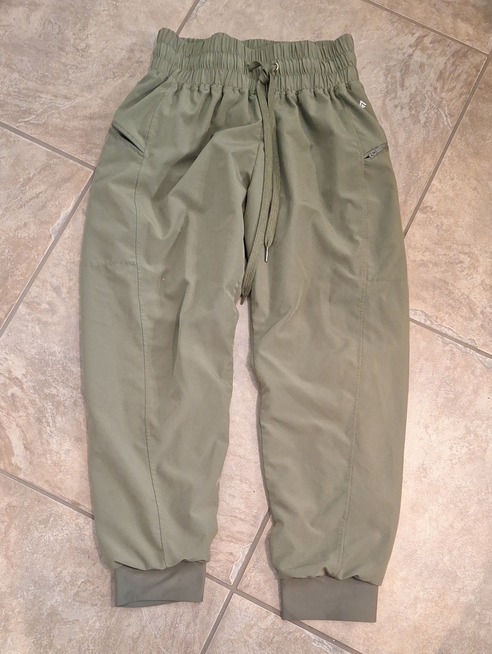Cali SPORT Olive Green Drawstring Jogger Pants- SMALL